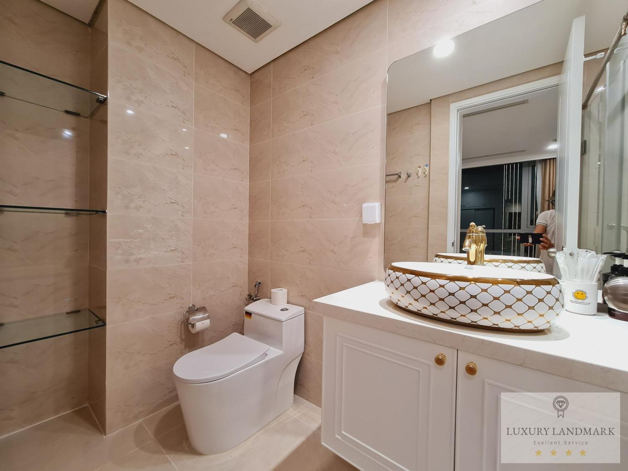 Sky Park Apartment - Vinhomes Central Park ホーチミン市 エクステリア 写真