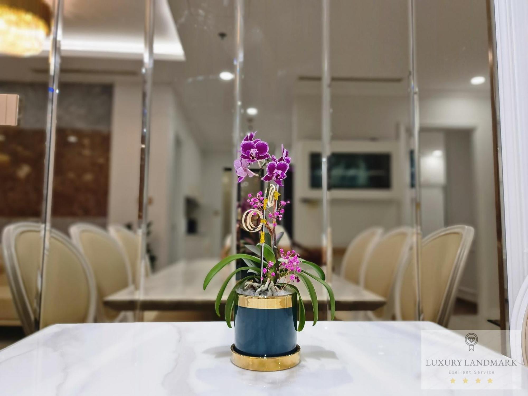 Sky Park Apartment - Vinhomes Central Park ホーチミン市 エクステリア 写真